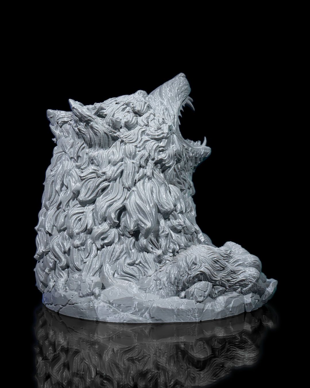 Frostfang Dire Wolf — 3D Printed Dice Tower