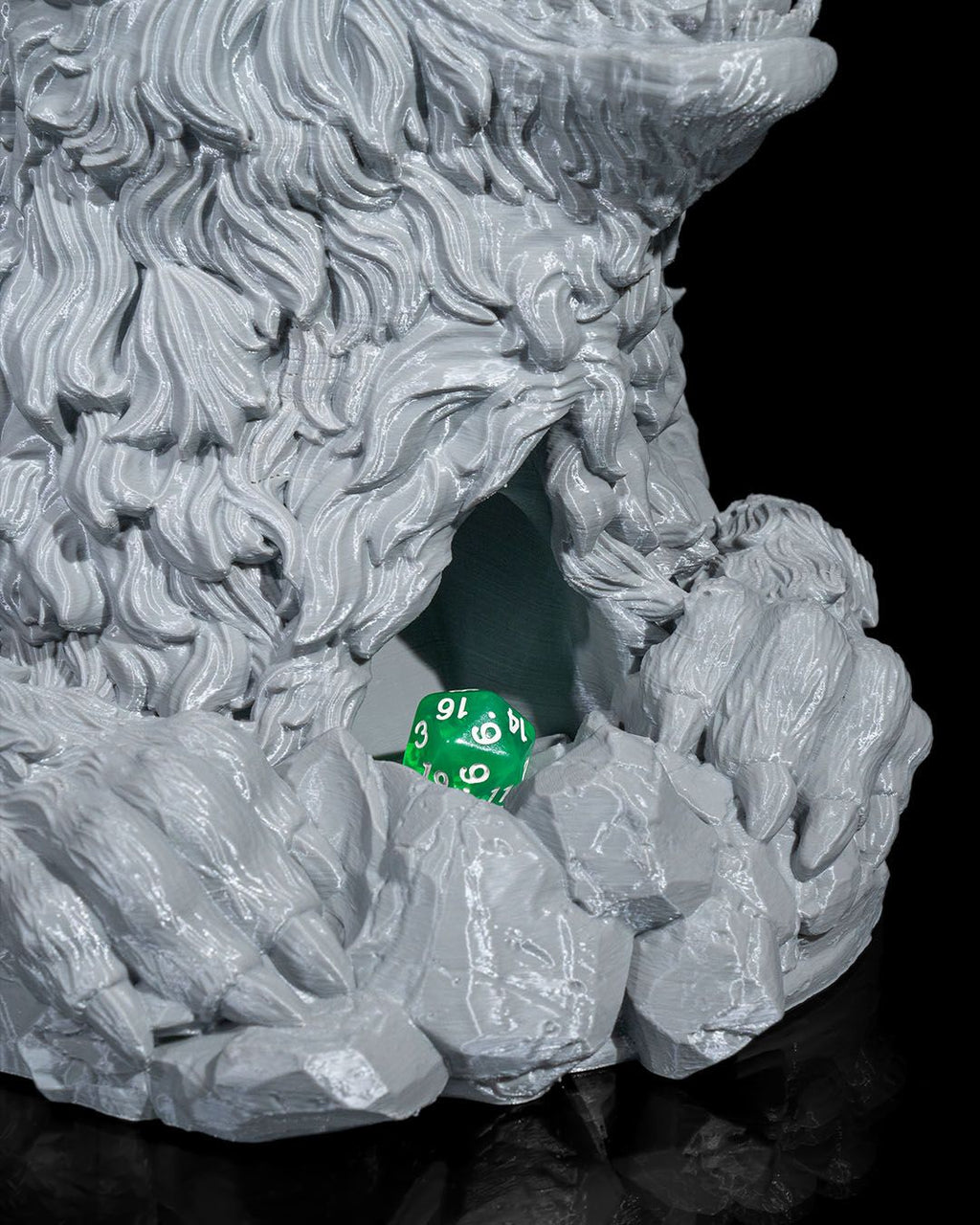 Frostfang Dire Wolf — 3D Printed Dice Tower